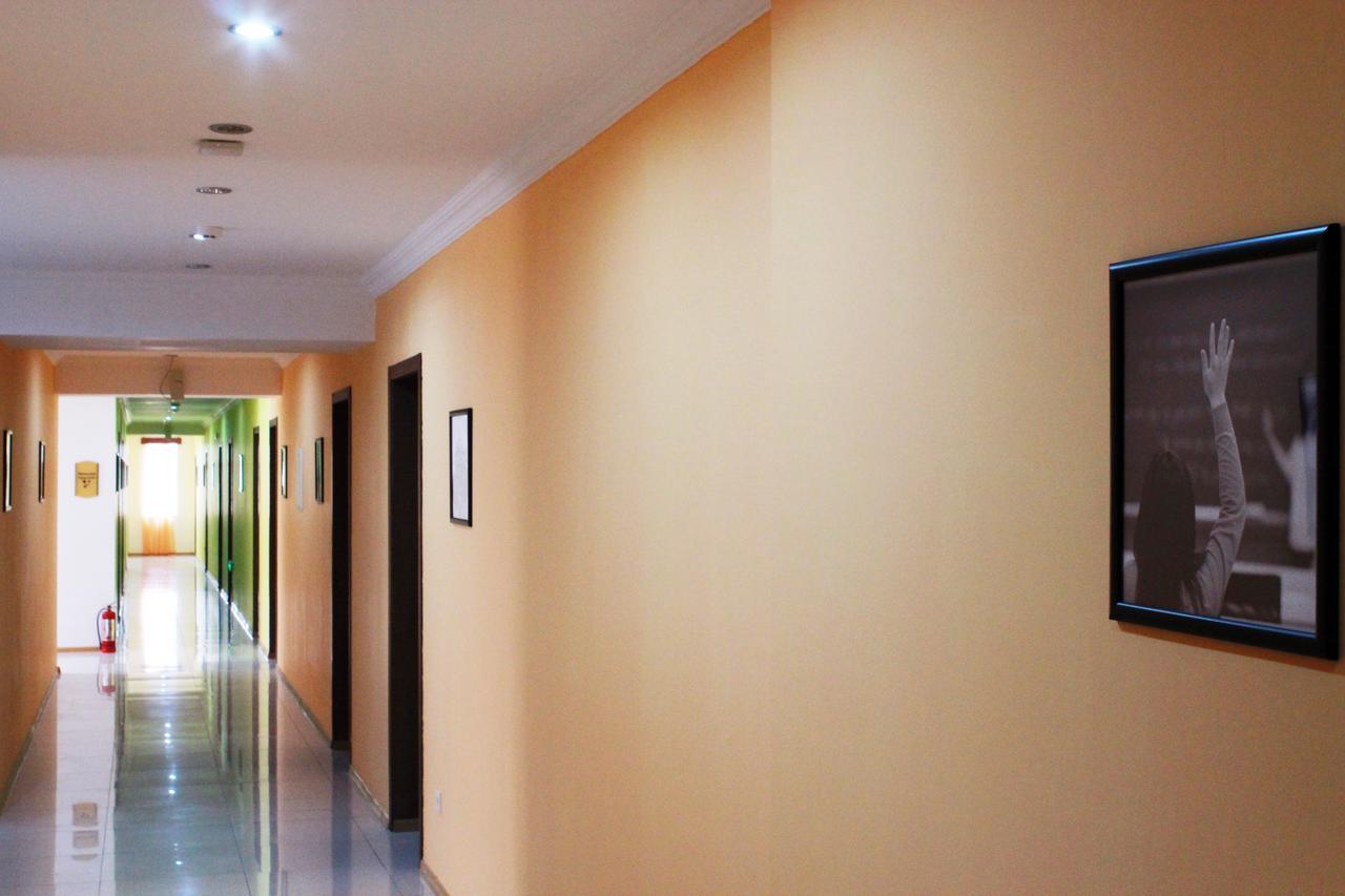 Dormitory Hualing Тбилиси Экстерьер фото